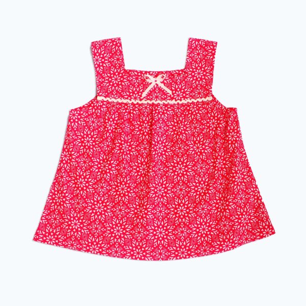 Strawberry Ruby flower Top